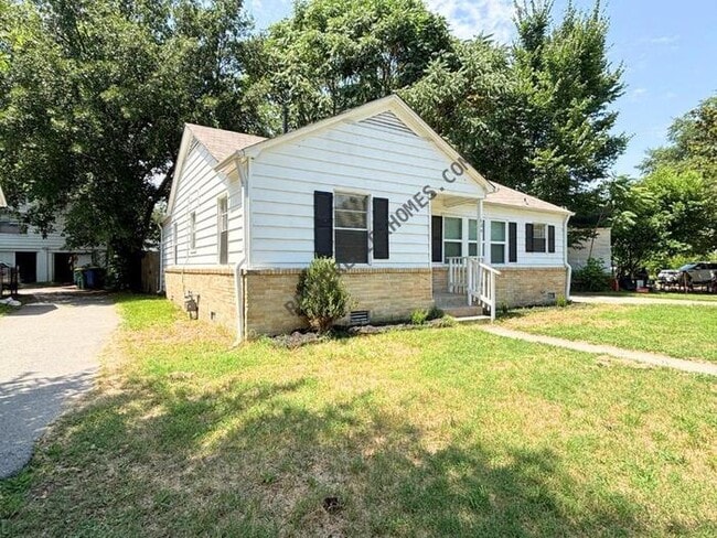 Building Photo - 609 Prothro St