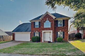 Building Photo - 1071 Red Fern Cir E