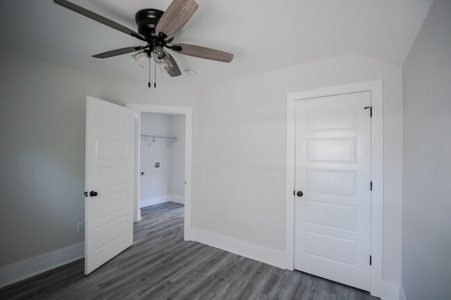 Building Photo - ?Move-In Special: $300 Off First Month if You Move by Feb 28, 2026!