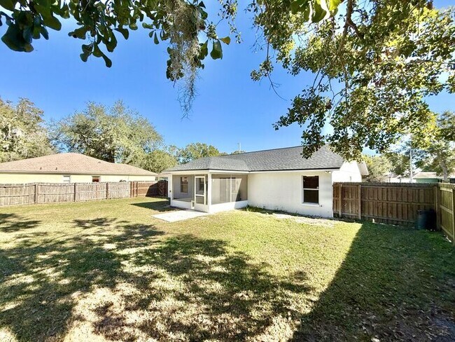 Building Photo - 2610 Sundance Ct