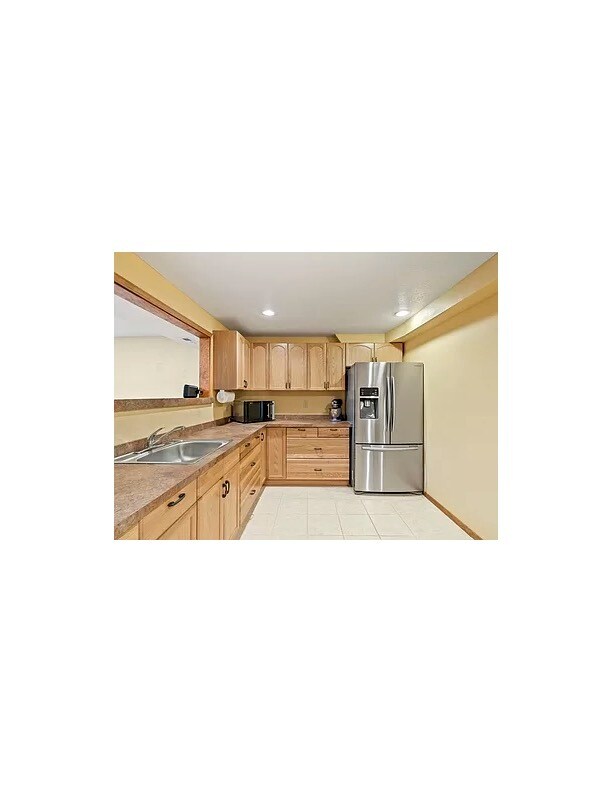 Building Photo - 5306 W Broken Arrow Ct