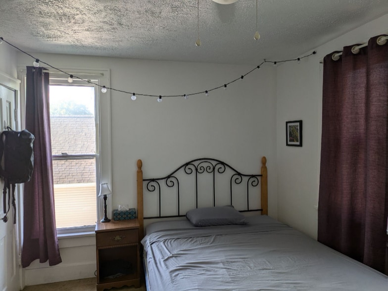 Building Photo - 2951 N 51st St