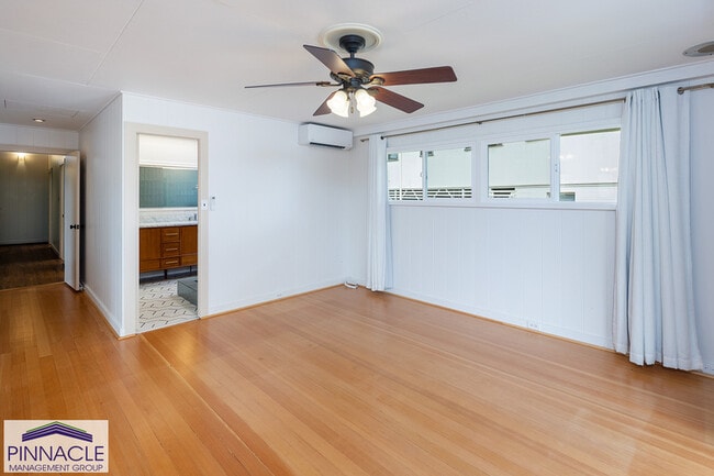 Building Photo - 99-127 Waipao Pl