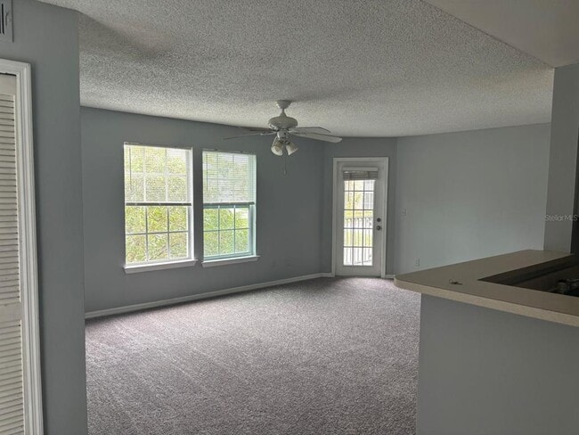 Building Photo - 6178 Westgate Dr