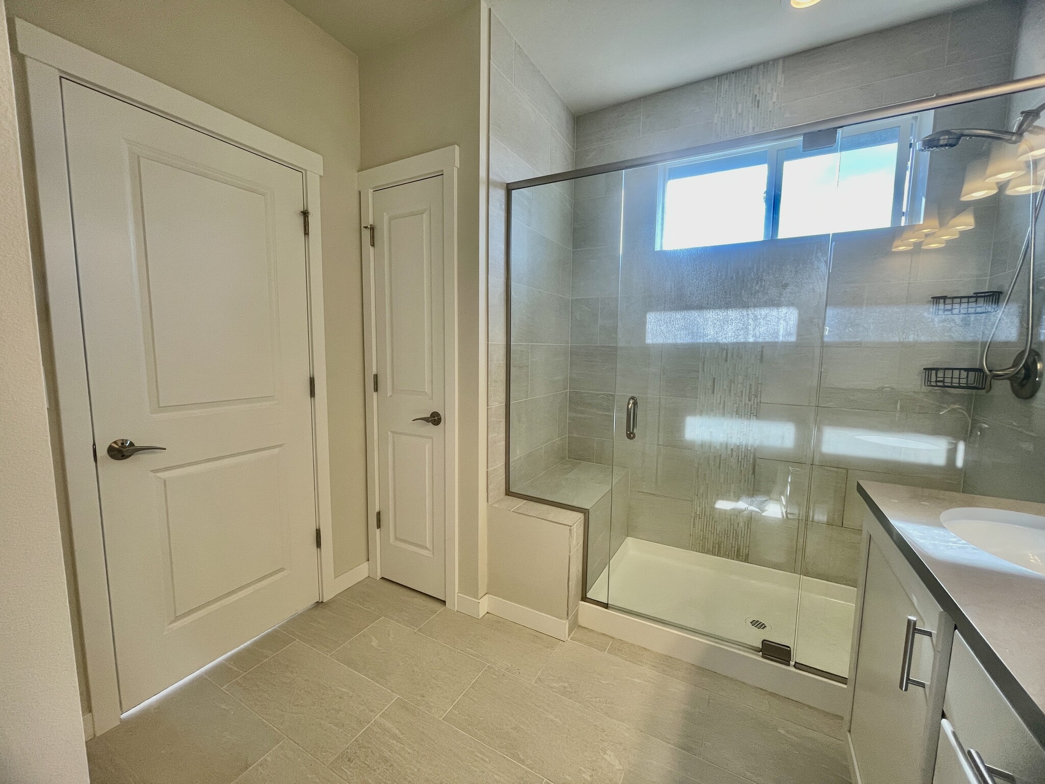 master bedroom - 14647 36th Ct NE
