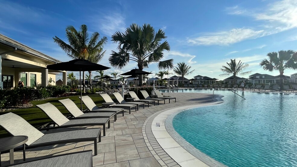 Building Photo - 15257 Zeno Way