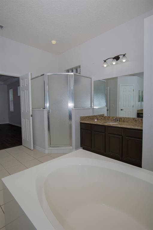 Building Photo - 664 Cedar Forest Cir