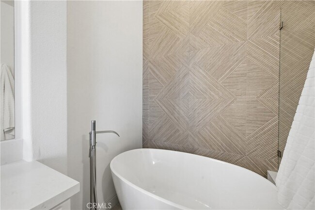 Building Photo - 35 Costa Brava