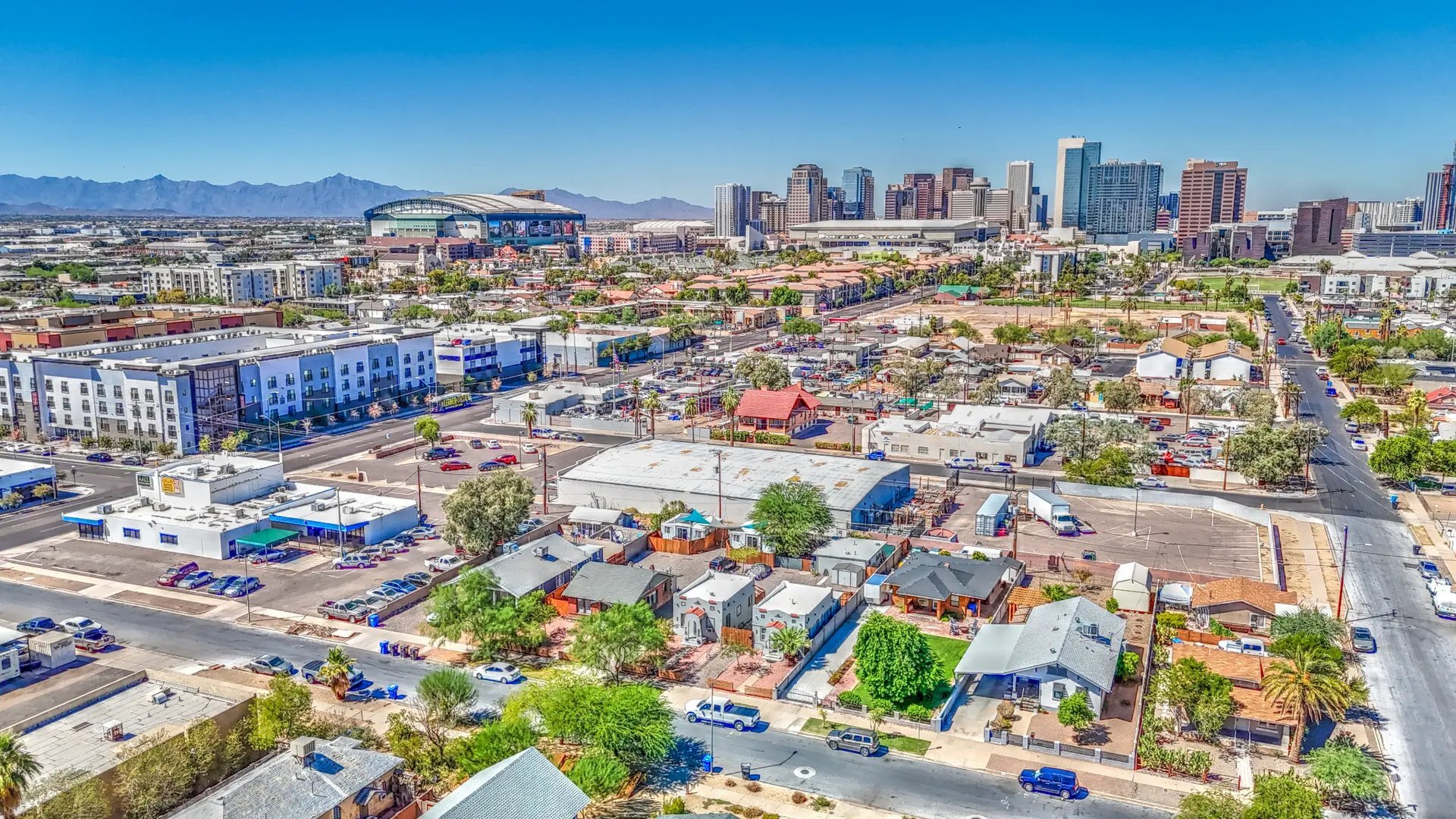 Building Photo - 328 N 12th St