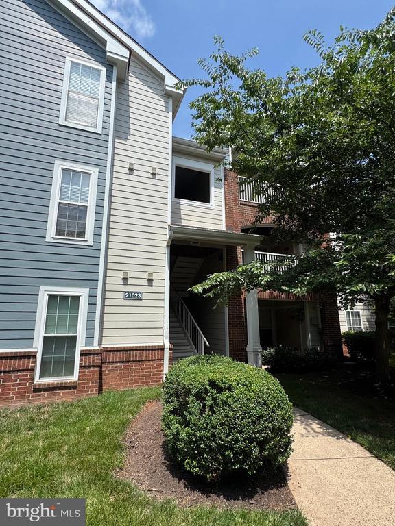 Building Photo - 21023 Timber Ridge Terrace