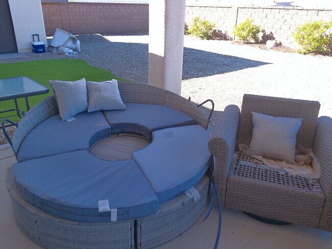 Building Photo - Beautiful Brand-New Home for Rent in Viewpoint Estates Winter Rental