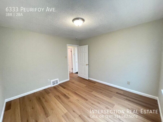 Building Photo - 6333 Peurifoy Ave