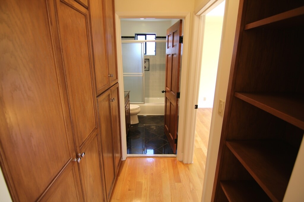 Building Photo - 600 N Sweetzer Ave