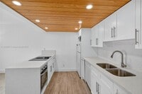 Building Photo - 6667 Miller Dr