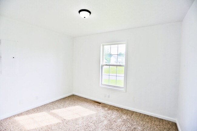 Building Photo - 238 Audrea Ln