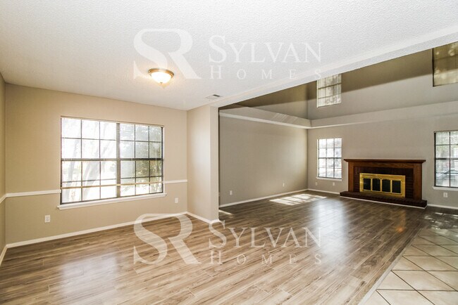 Building Photo - The Lifestyle You Deserve.