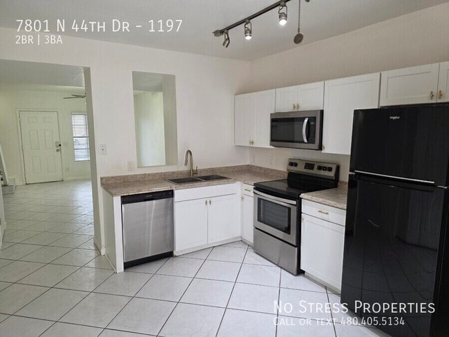 Building Photo - 7801 N 44th Dr