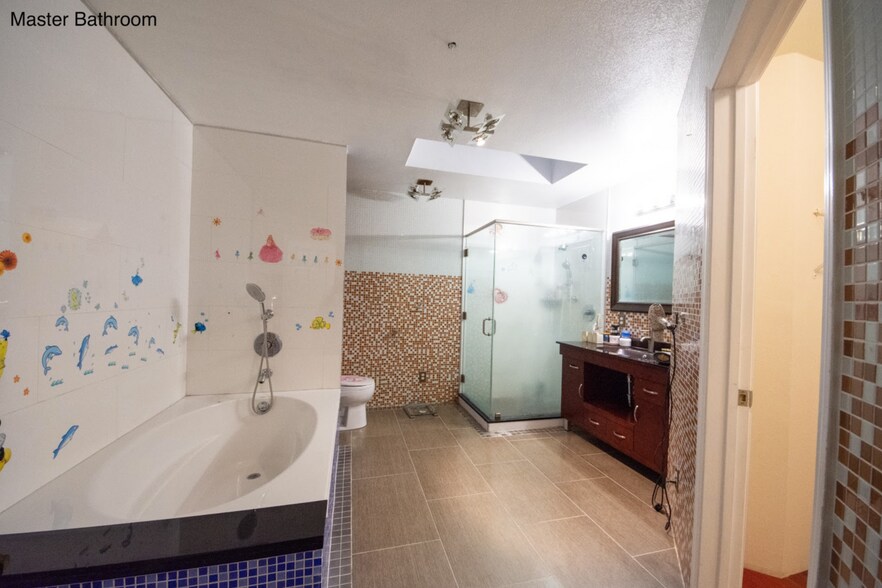 Building Photo - 126 Linda Vista Dr