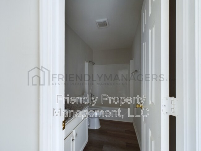 Building Photo - 4071 Greene Haven Dr