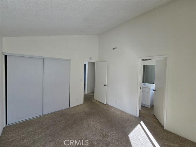 Building Photo - 7942 Moonshadow Cir