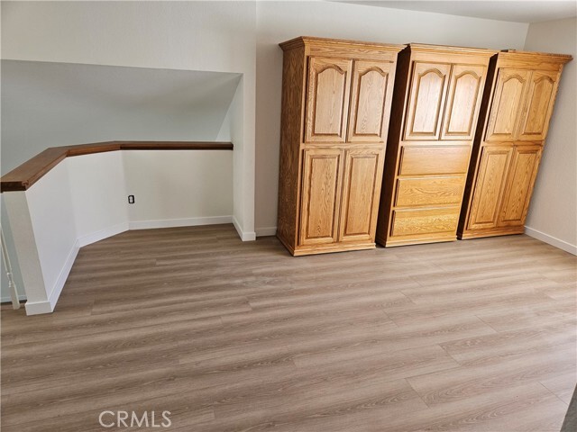 Building Photo - 24825 Laurelcrest Ln