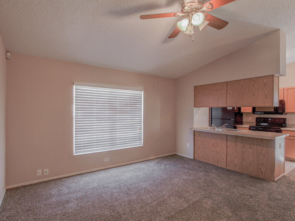 Building Photo - 1573 Palmstone Dr