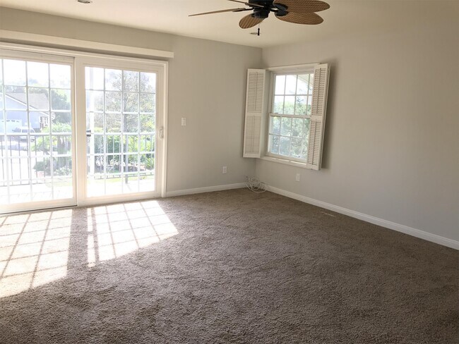 Building Photo - 2132 Dons Way