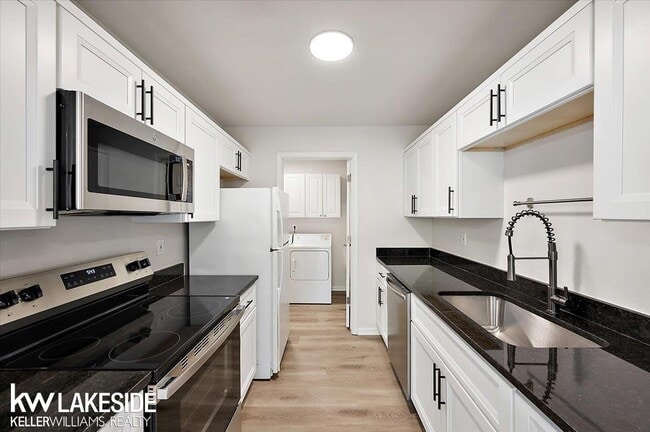 Building Photo - 56150 Chesapeake Trail