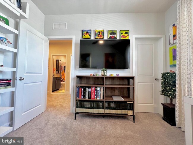 Building Photo - 3908 Glacier Bay Pl