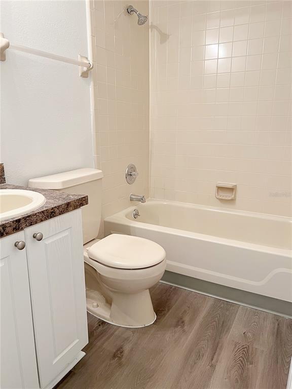 Building Photo - 2425 Barley Club Dr
