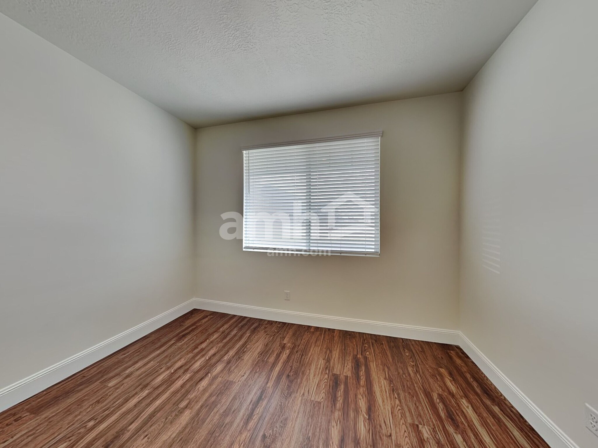 Building Photo - 3371 S 2580 W