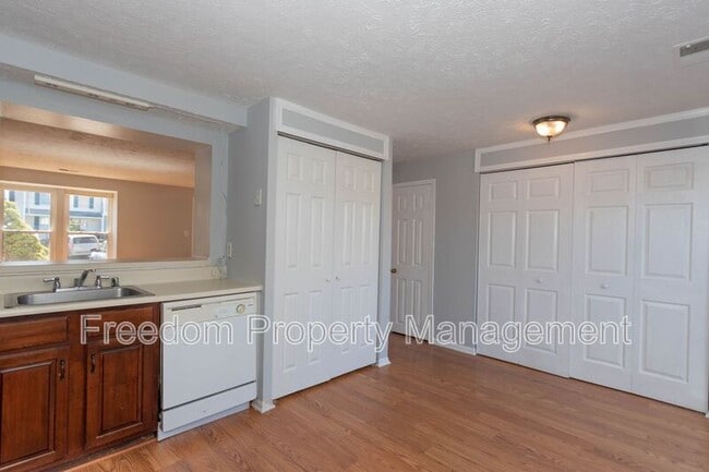 Building Photo - 4686 Hercules Ln