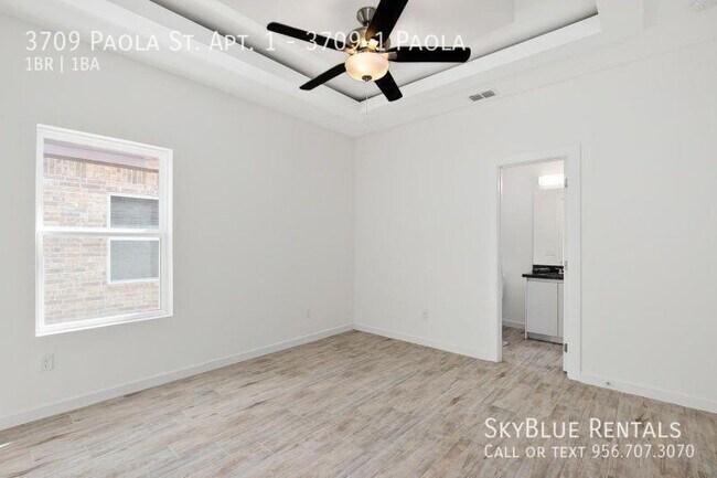 Building Photo - 3709 Paola St