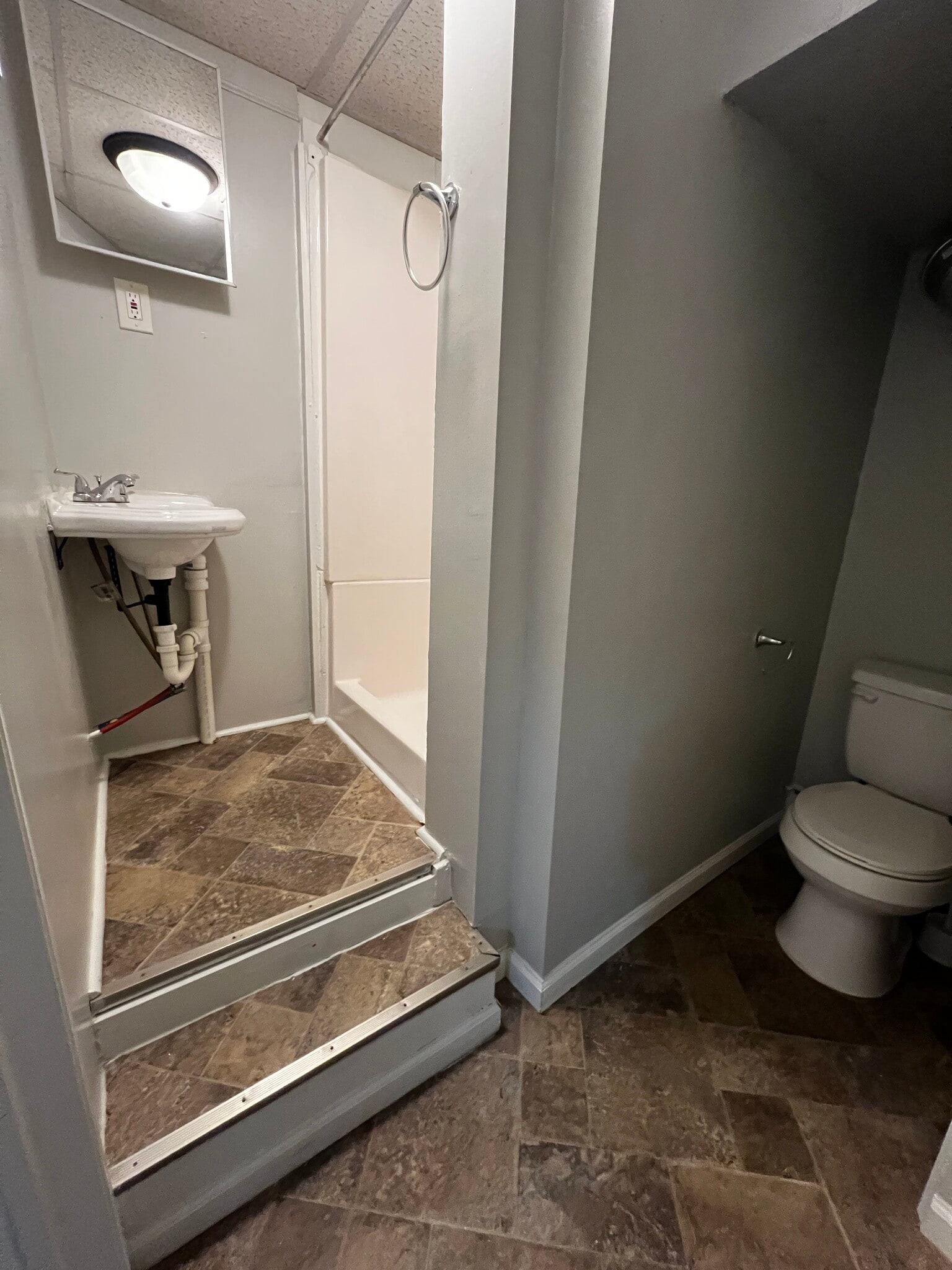 Building Photo - 5118 Globe Ave