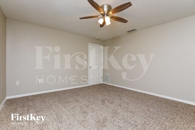 Building Photo - 3324 Sanborn Ln
