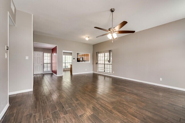 Building Photo - 1612 Cayman Cir