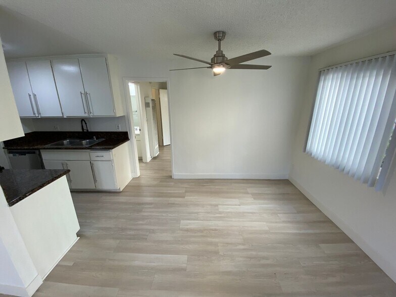 Building Photo - 3730 S Sepulveda Blvd