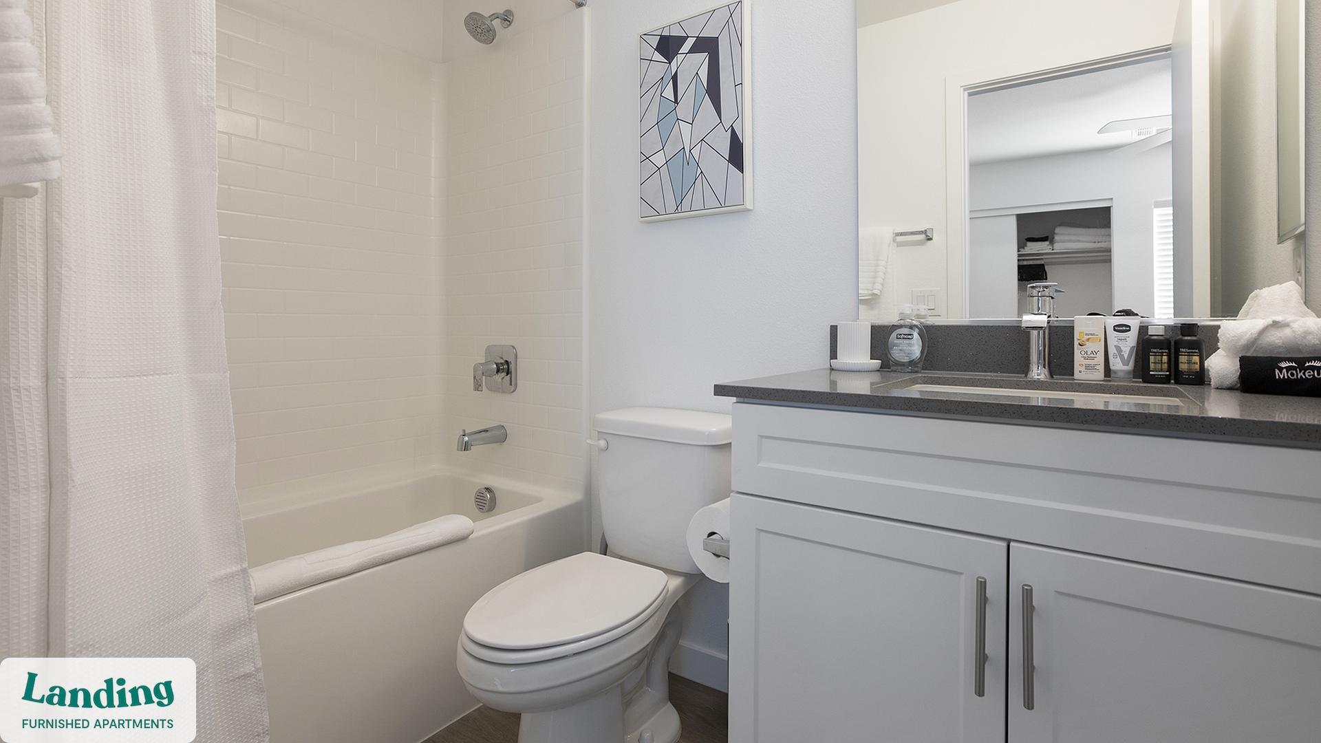 Building Photo - 2705 N Rancho Dr