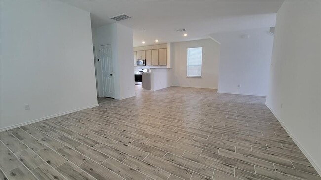 Building Photo - 217 Redonda Dr