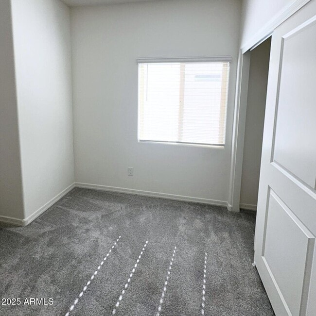 Building Photo - 1751 W Aztec Dr