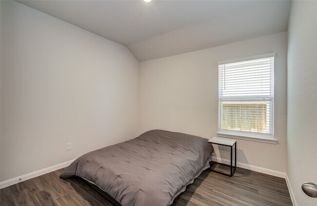 Building Photo - 16823 Bristle Cone Wy