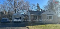 Building Photo - 1320 Wilson Dr