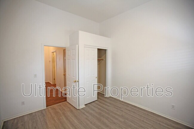 Building Photo - 2929 N 37th St