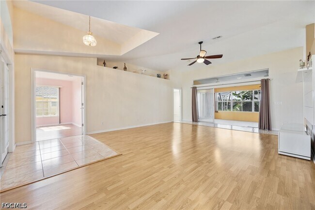 Building Photo - 1132 SE 32nd Terrace