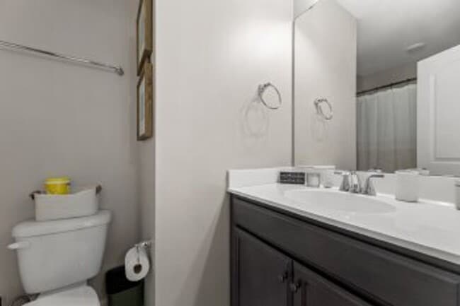 Building Photo - 207 Alexa Pl