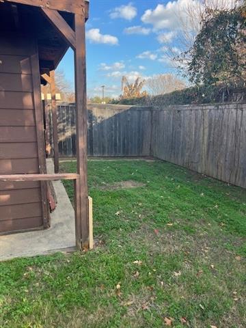 Building Photo - 2420 Dalewood Ln