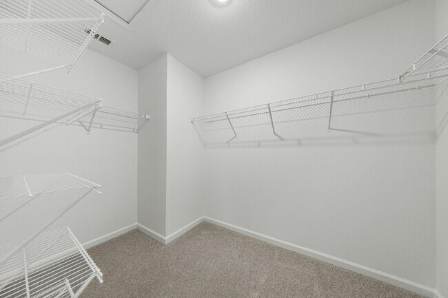 Building Photo - 4903 SW 81st Lp