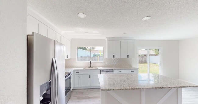 Building Photo - 1214 Port Malabar Blvd NE