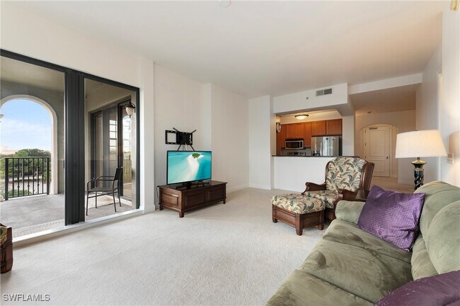 Building Photo - 8000 Via Sardinia St