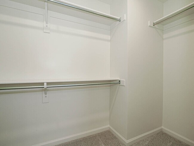 Building Photo - Saratoga Springs Twin Home